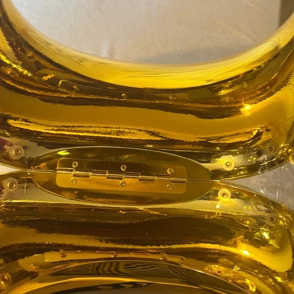 Gold Metallic Sculptural Handbag - Picture 6 of 8